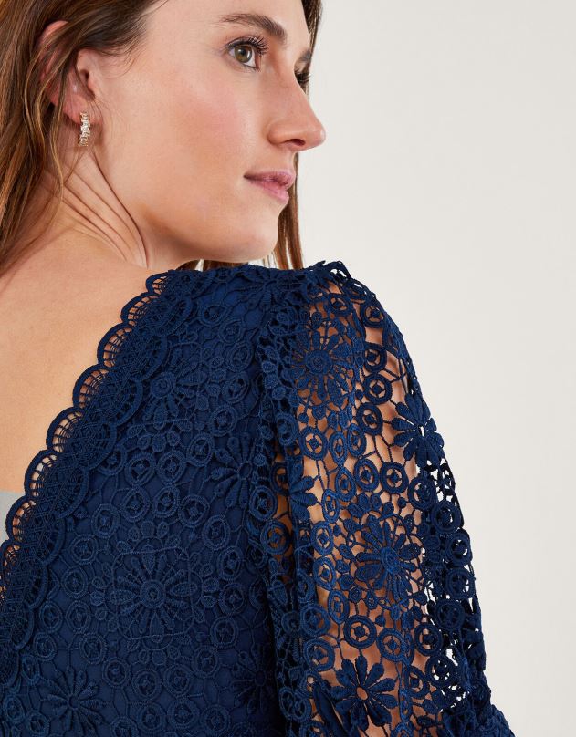 Monsoon Lilibet nėriniuota maxi suknelė moterys mėlyna (navy) apranga DPXBJ849